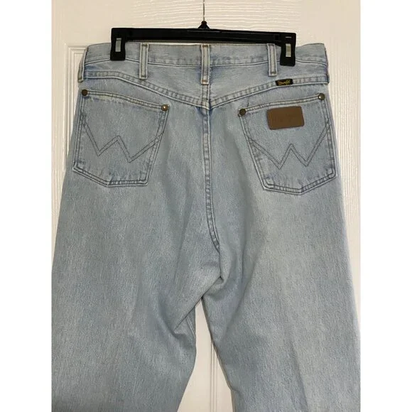 Wrangler Men’s Vintage Straight Leg Jeans 32x34 Light Blue - Picture 4 of 15